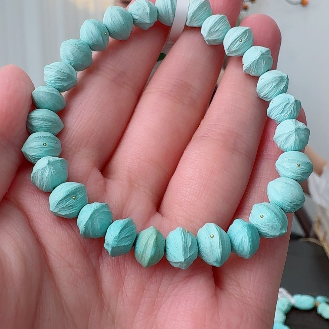 未镶嵌绿松石珠宝奇石