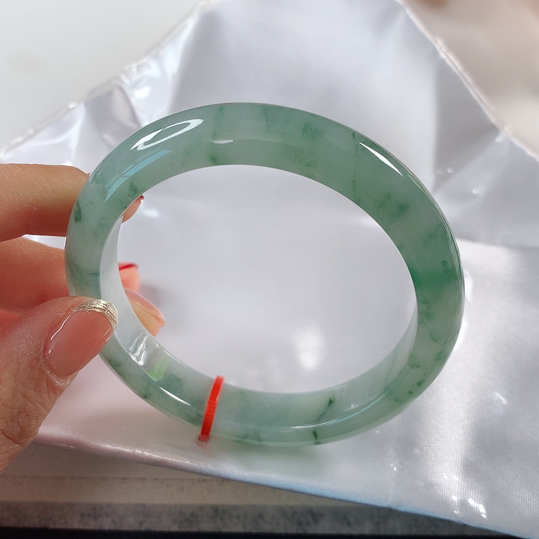 翡翠手镯未镶嵌 正圈①②⑥