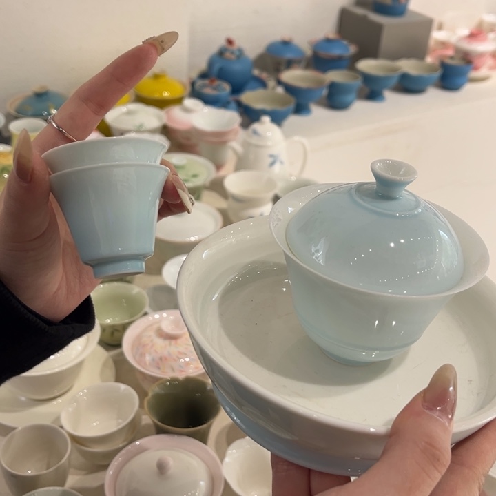 四件套。   孤品微瑕。          