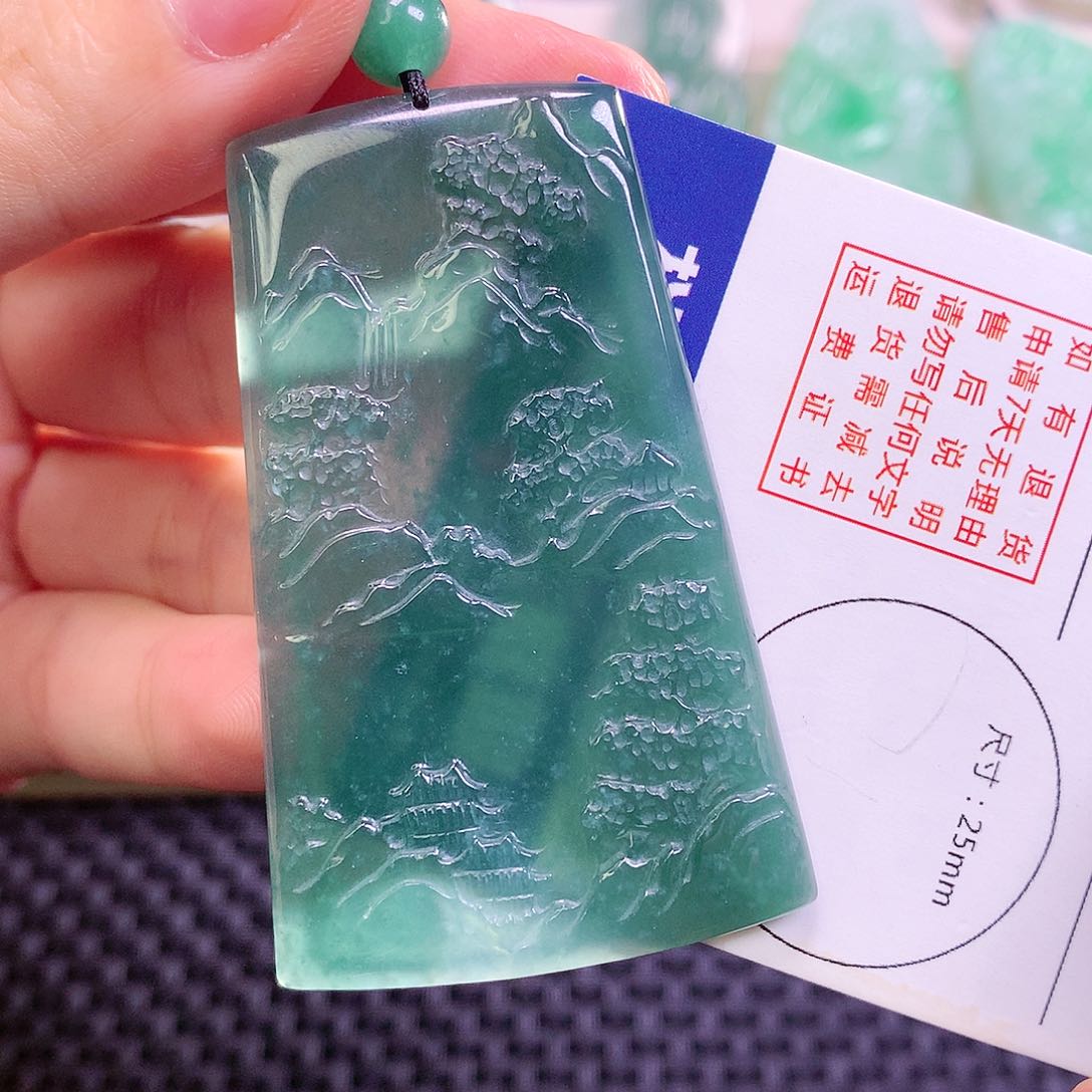 颈饰未镶嵌翡翠翡翠