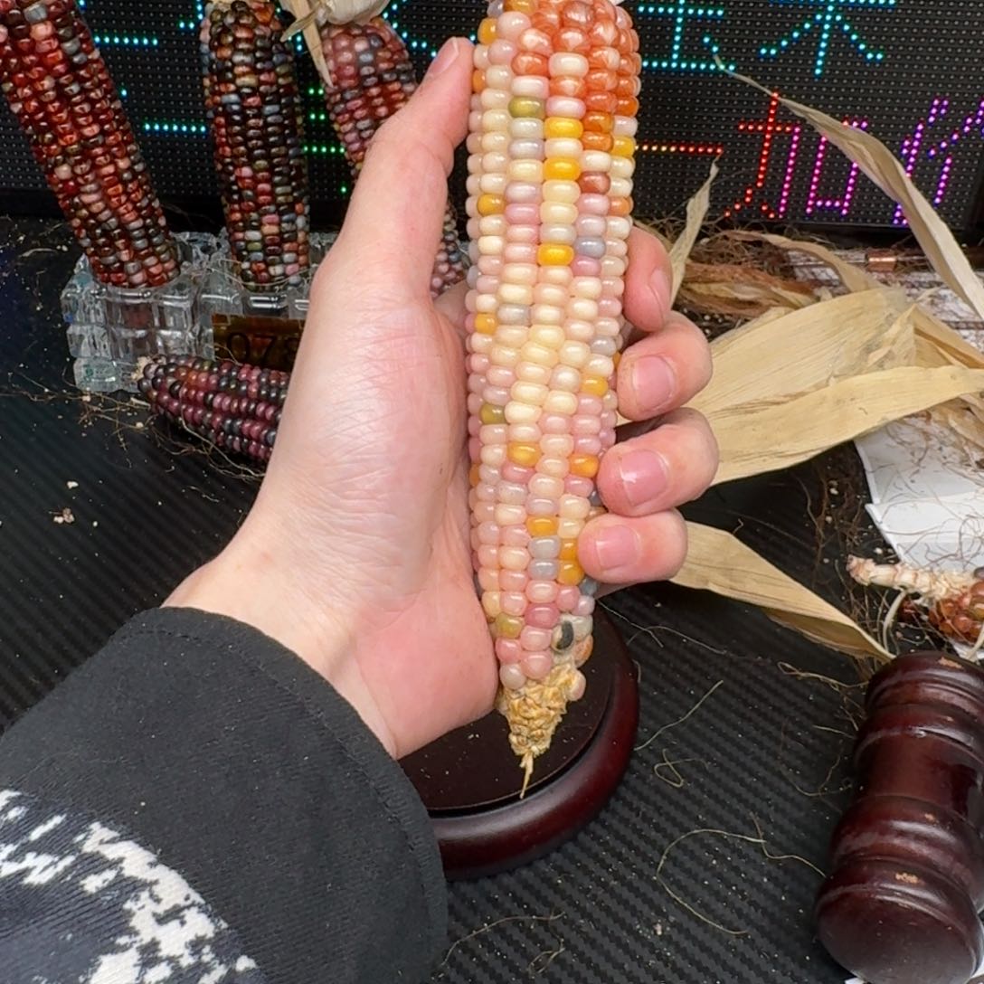 柏香籽/百香籽吊坠喵***?