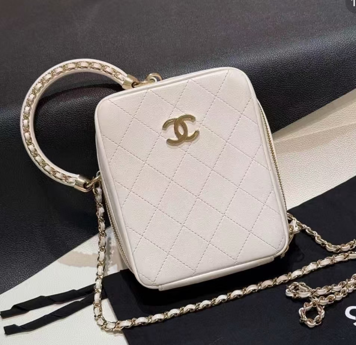 95新 Chanel/香奈儿 多多奢品/香奈儿白金圆环晚宴盒斜挎包/98新