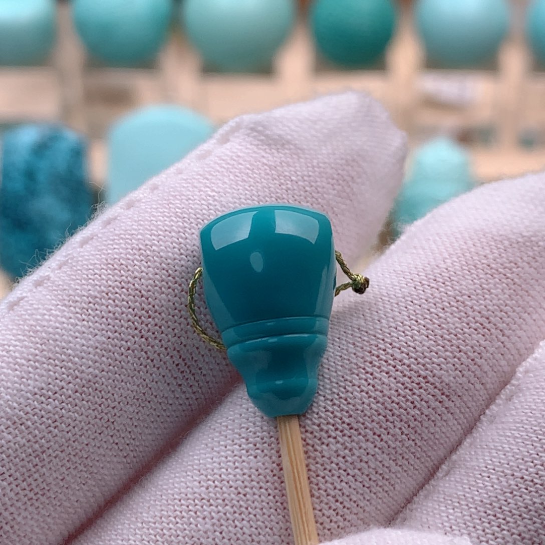 未镶嵌绿松石珠宝奇石