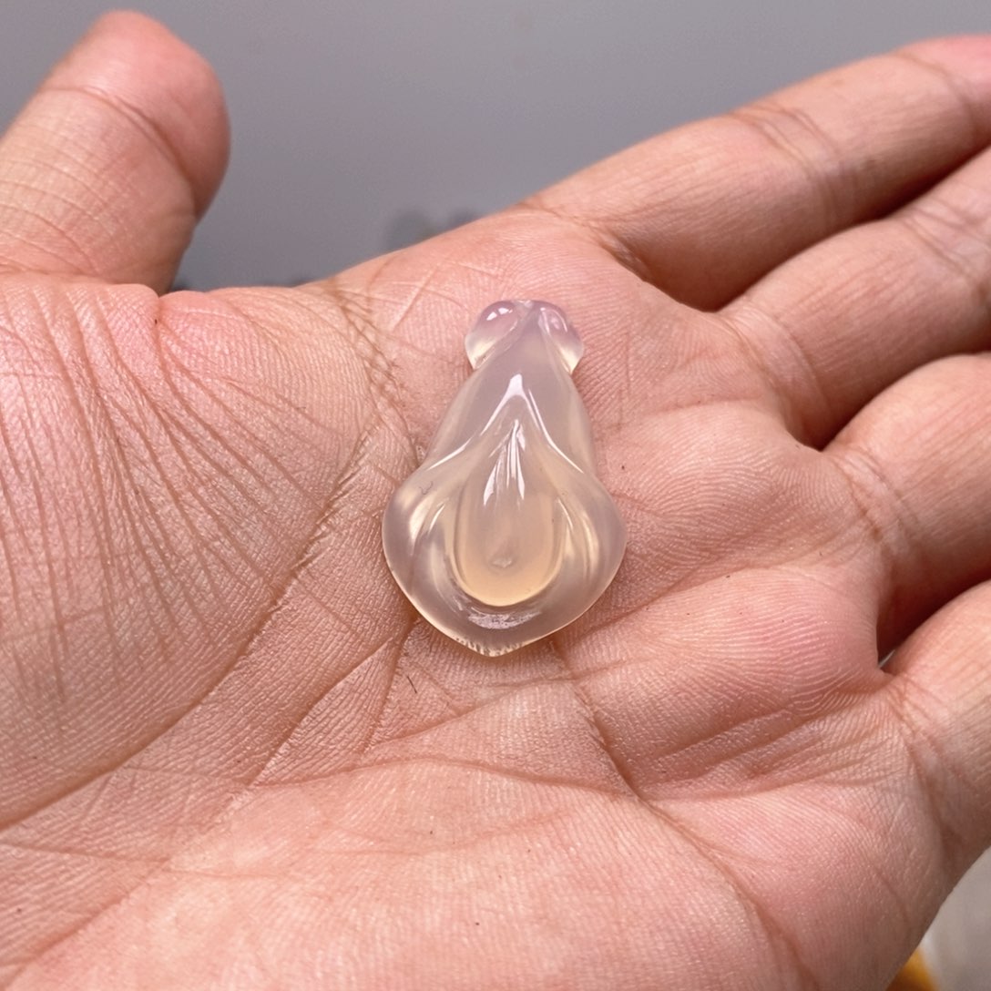 未镶嵌颈饰玛瑙/玉髓