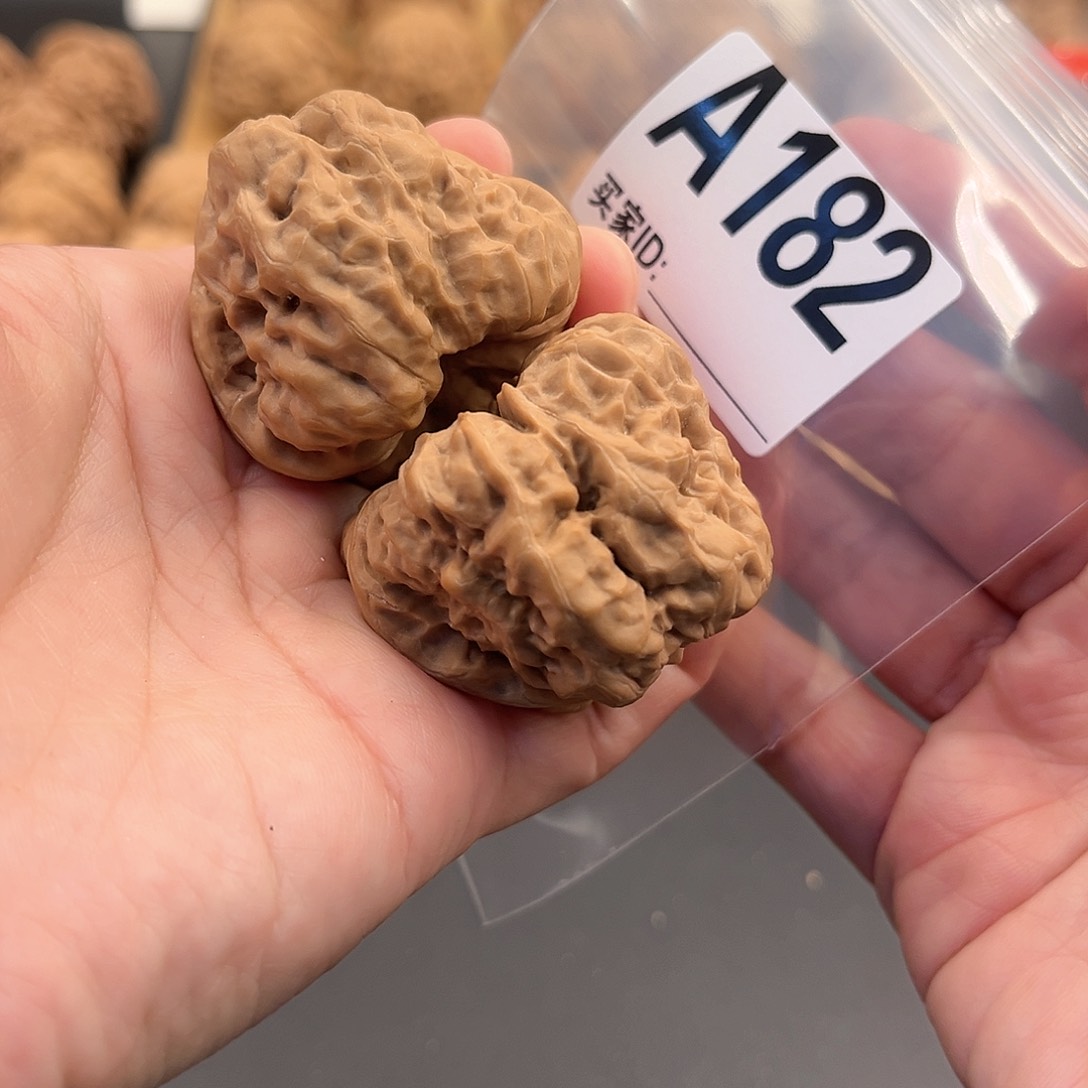 桃核吊坠ㅤ****ㅤ蛙蛙精品40