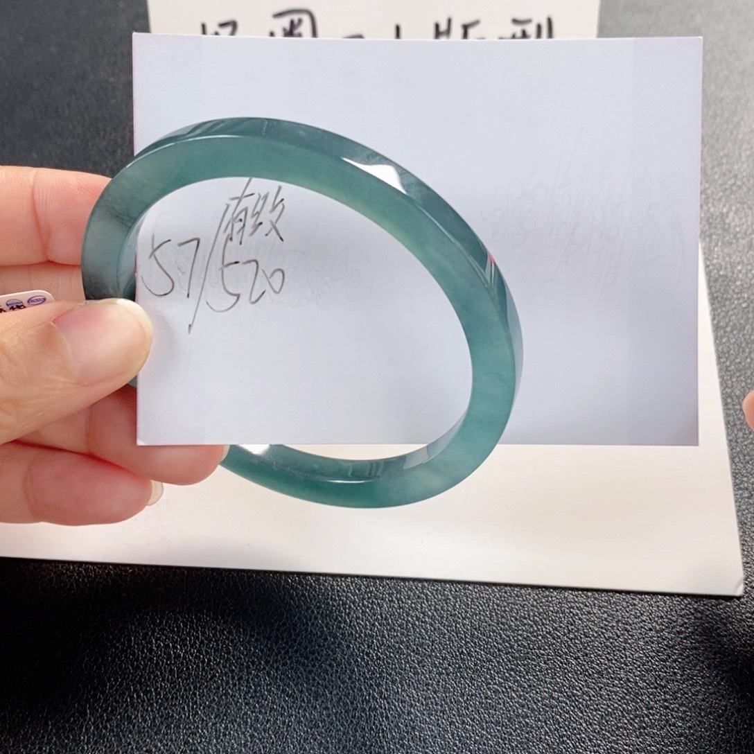 翡翠未镶嵌手镯天然翡翠