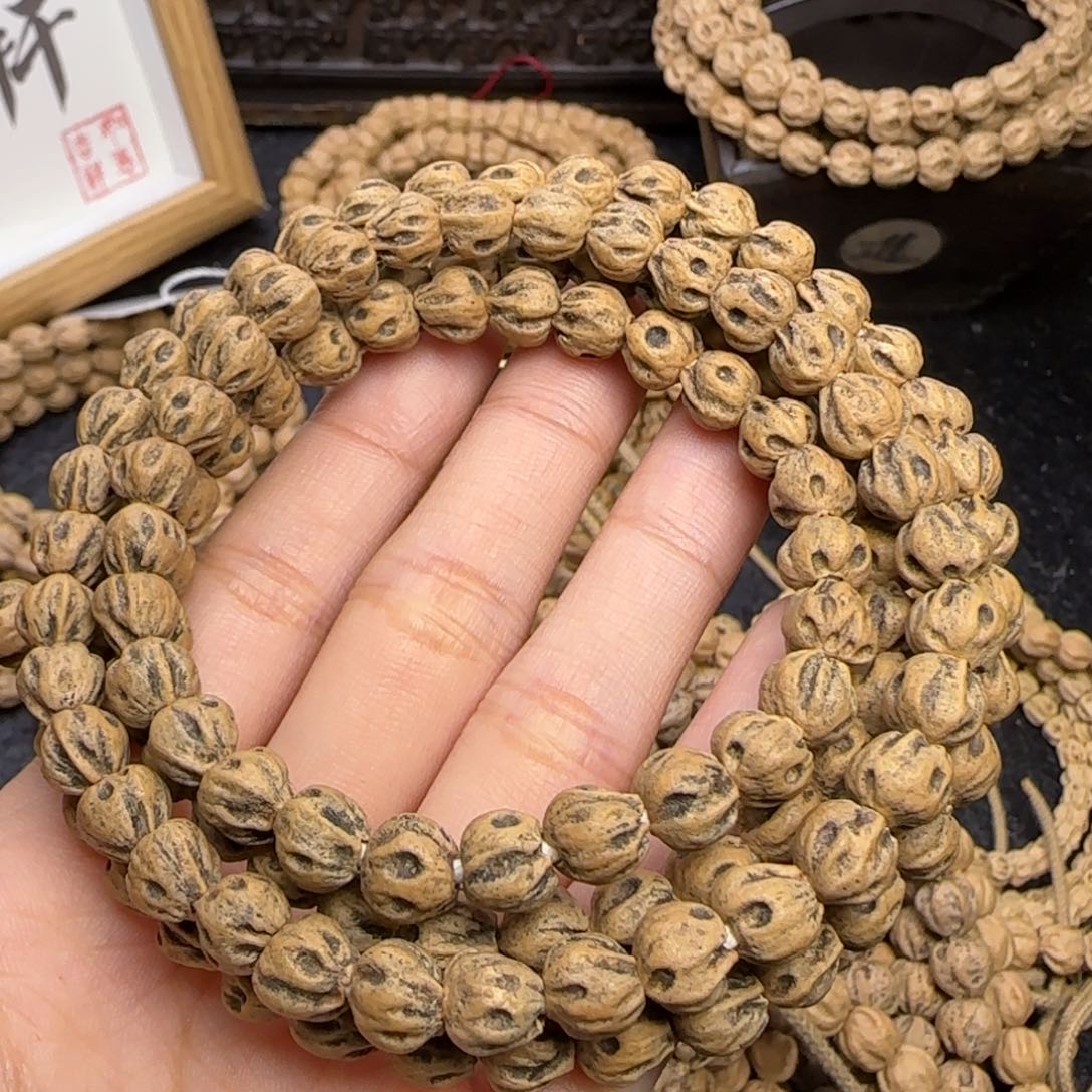 柏香籽/百香籽吊坠每**当