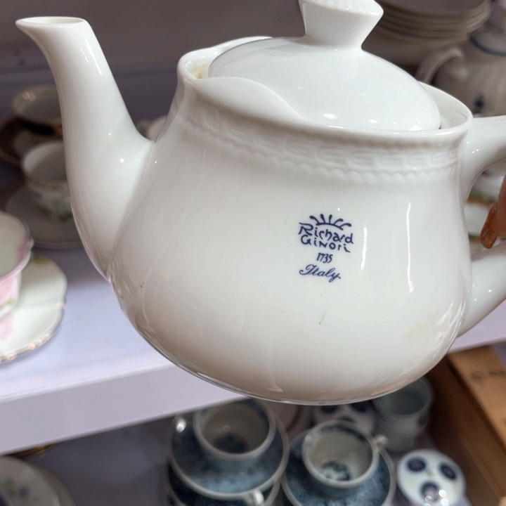 L***鱼新亿阁中古商品无售后