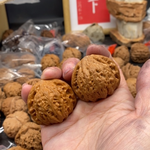 文玩核桃吊坠抖****~铁锤