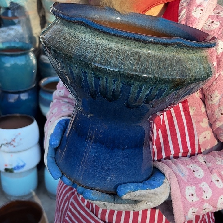 高度25厘米口径25厘米