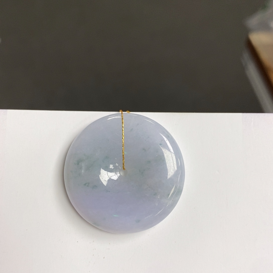 翡翠未镶嵌颈饰平安扣
