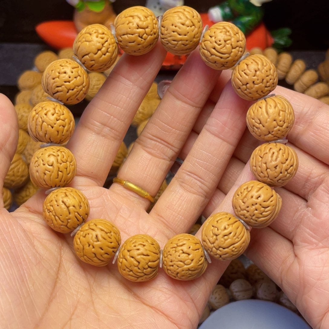 桃核手串16元宝手串