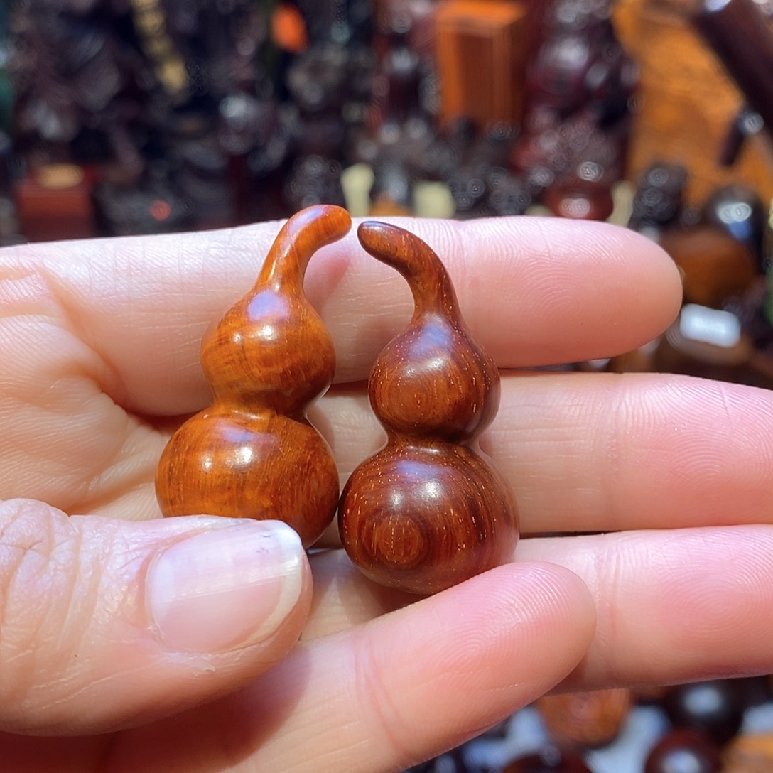 黄花梨/降香黄檀满水波金星葫芦