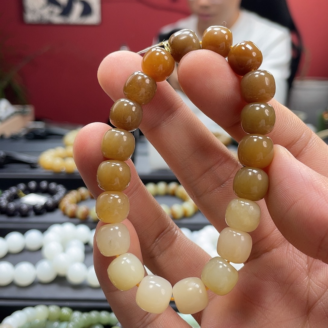 和田玉未镶嵌手链