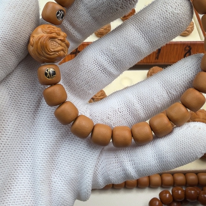 猴头核桃吊坠巴*发货