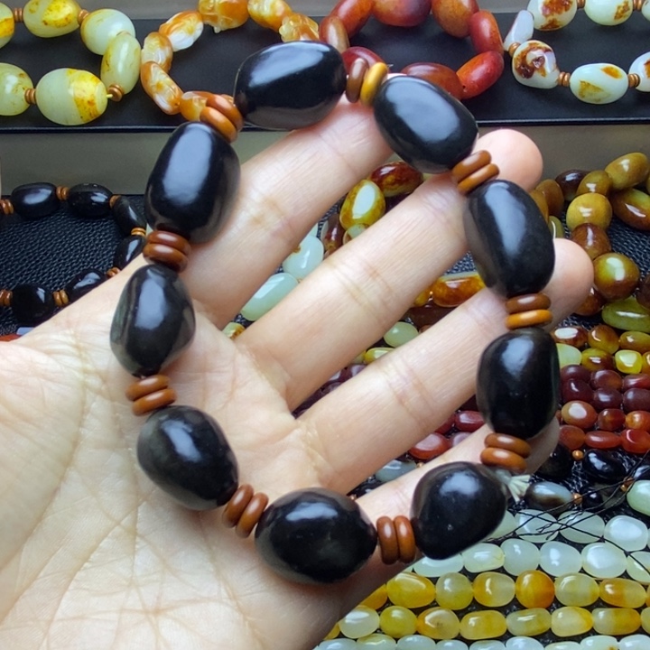 未镶嵌手链和田玉用****2