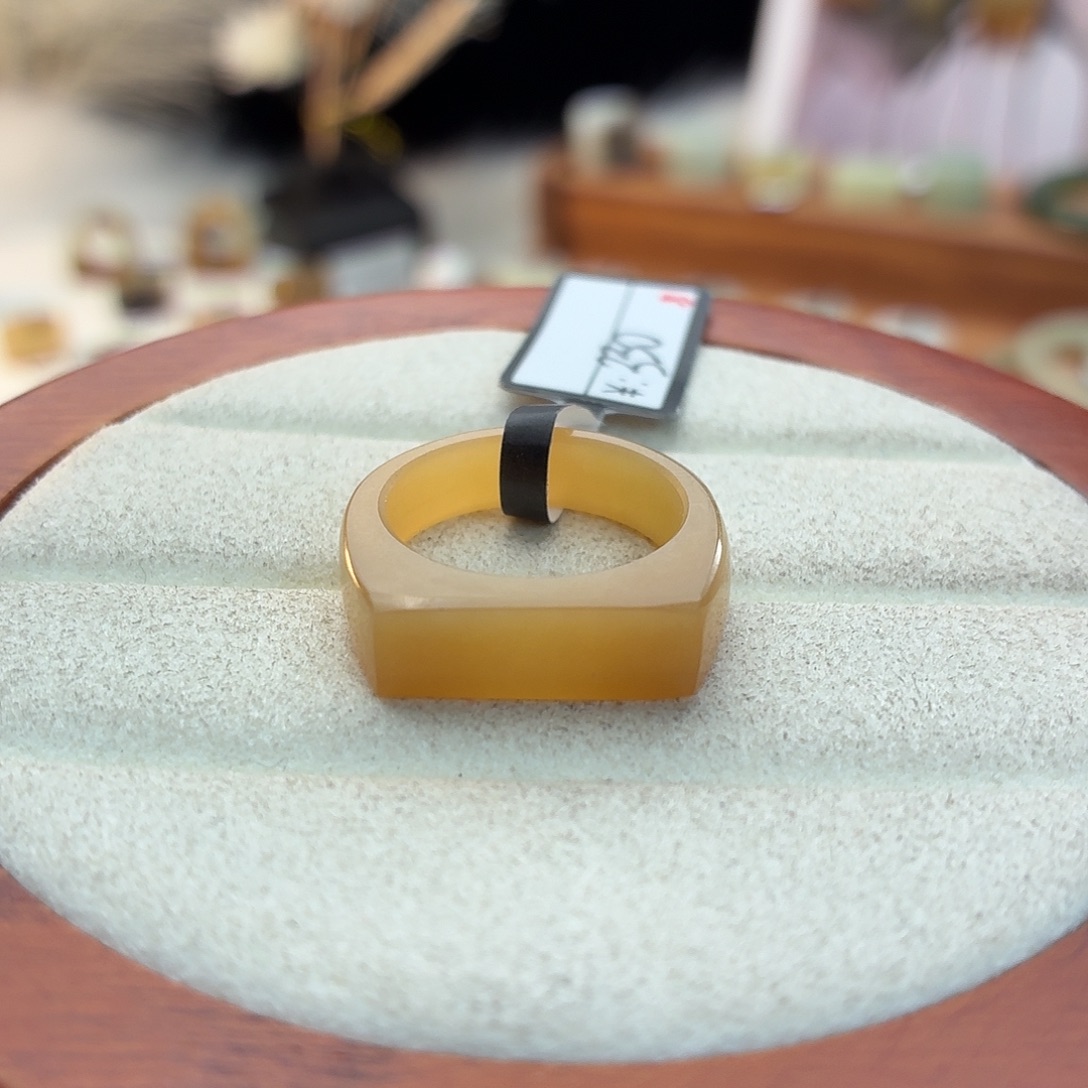 和田玉未镶嵌戒指i33金桔糖马鞍17.1不退换