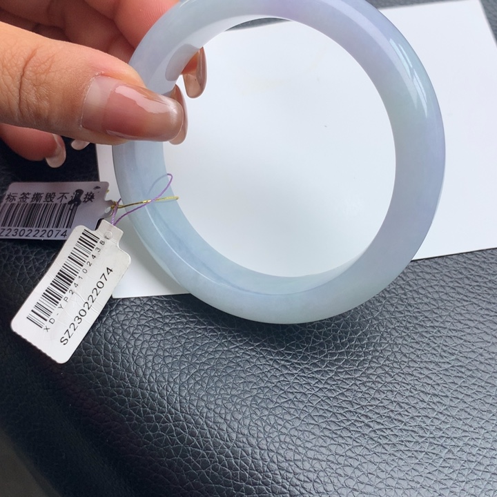 翡翠手镯未镶嵌天然翡翠手镯