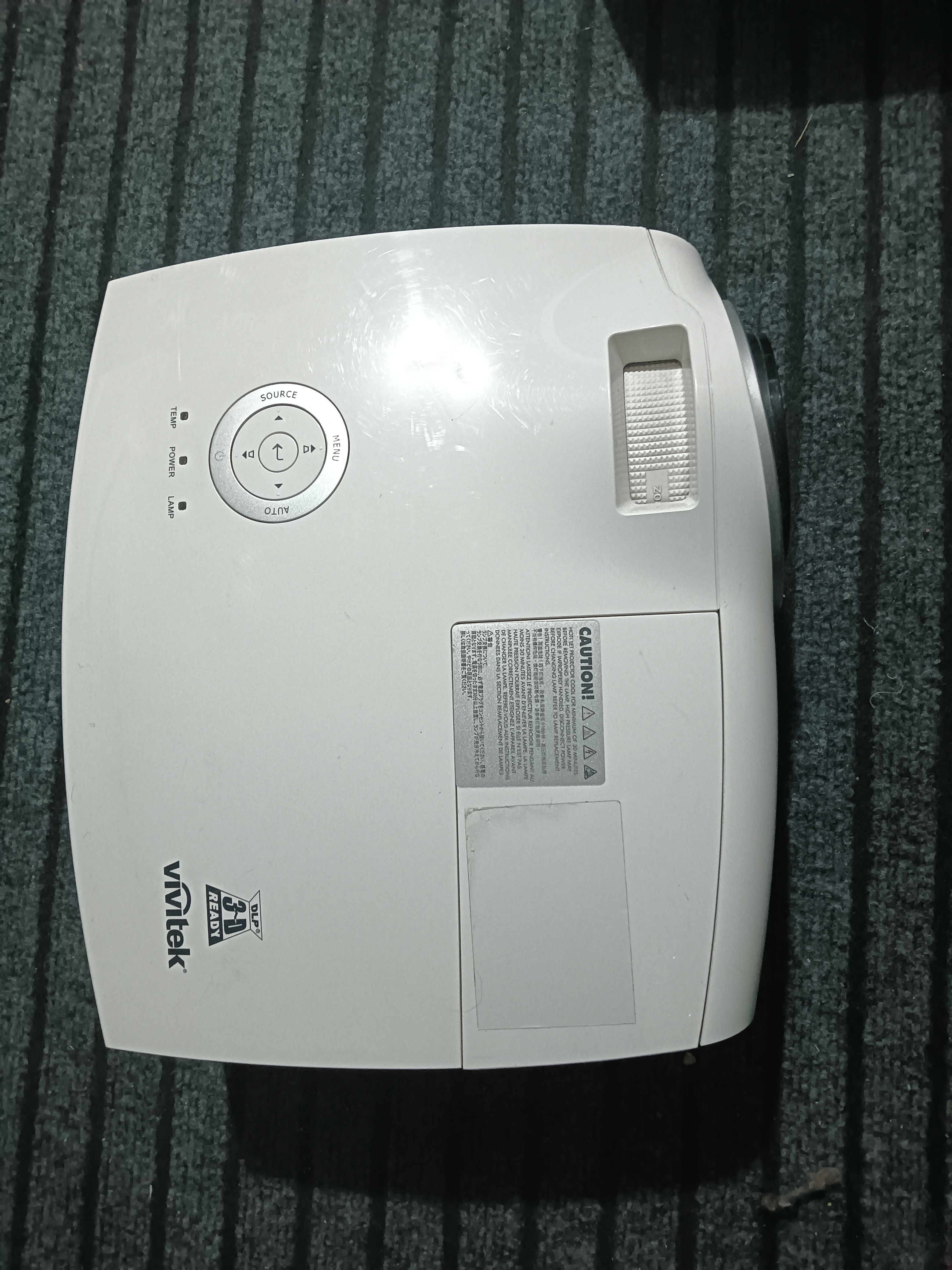 9新  二手投影机 运费自理