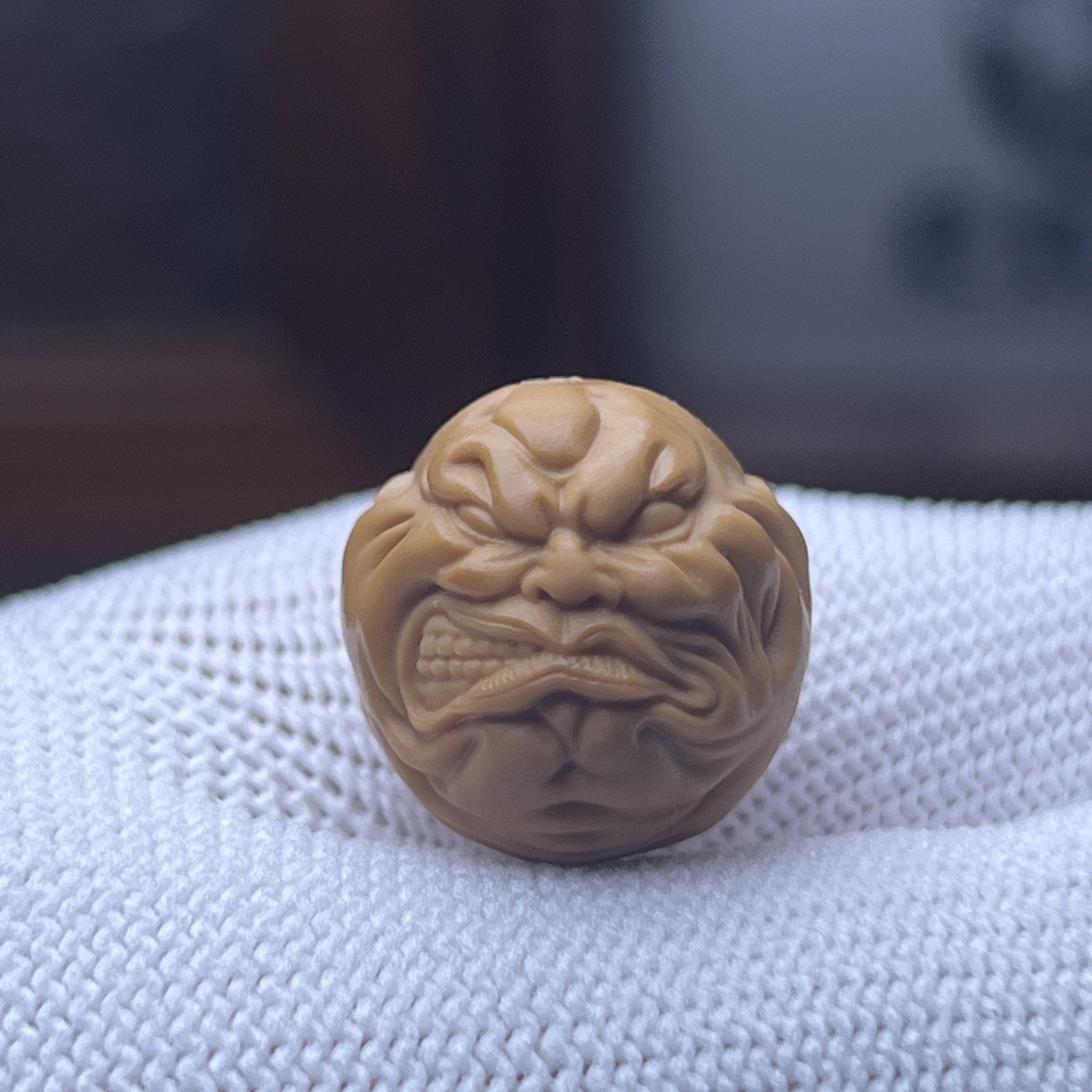 17-18左右拽爷猴头核桃（全品有正常封口线）