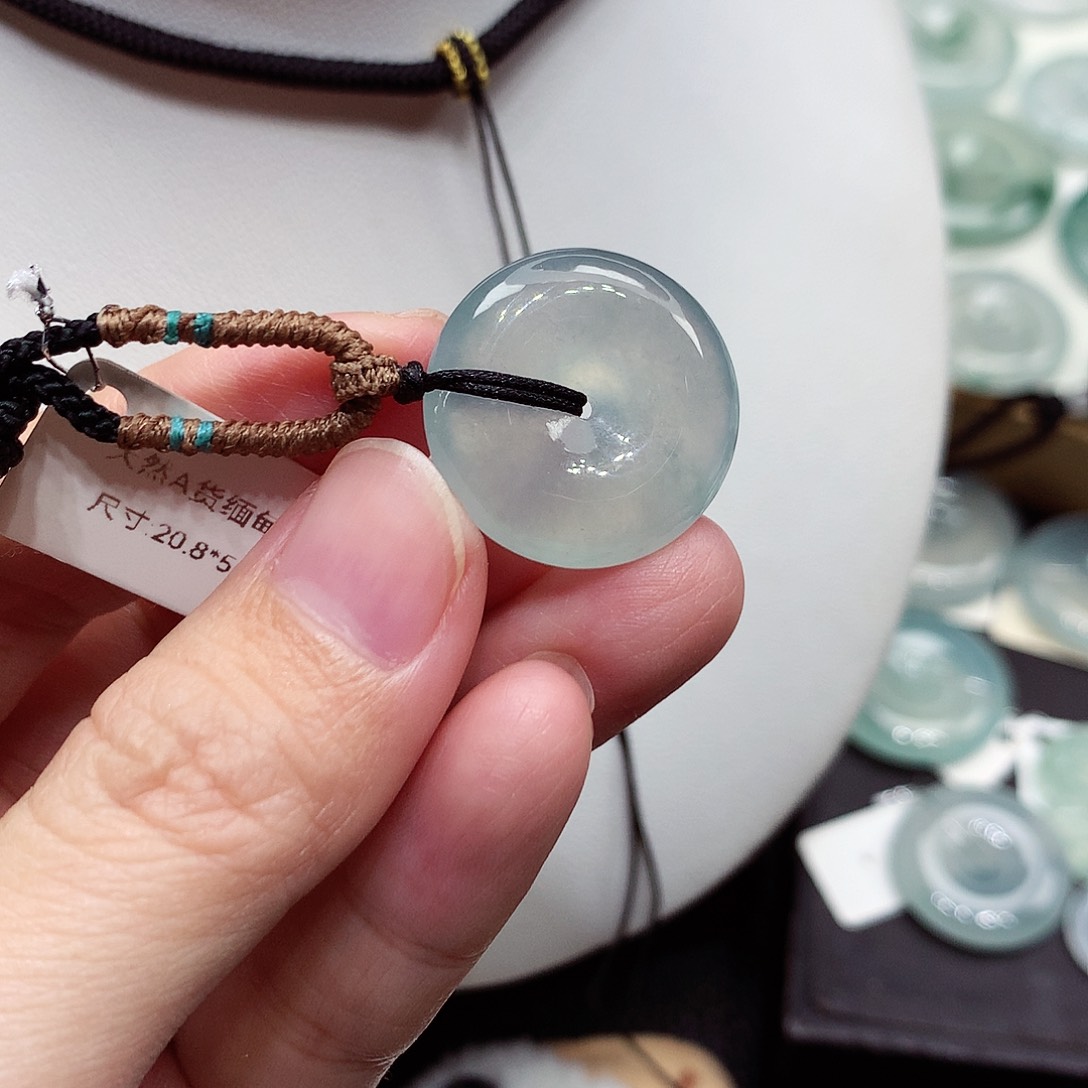 颈饰未镶嵌翡翠编号36，20.8/5.3