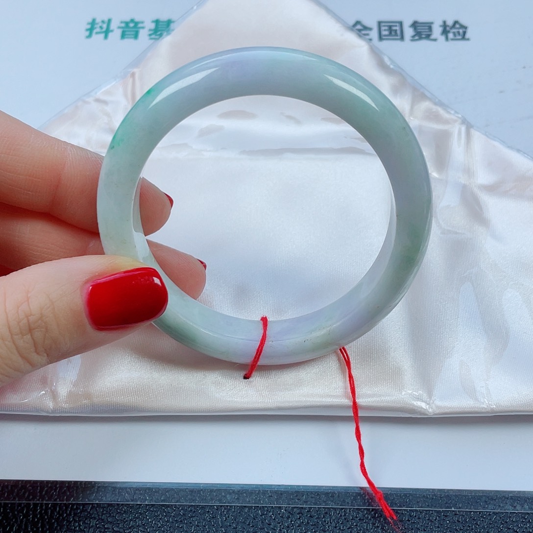 翡翠未镶嵌手镯圈口58宽13厚9.2