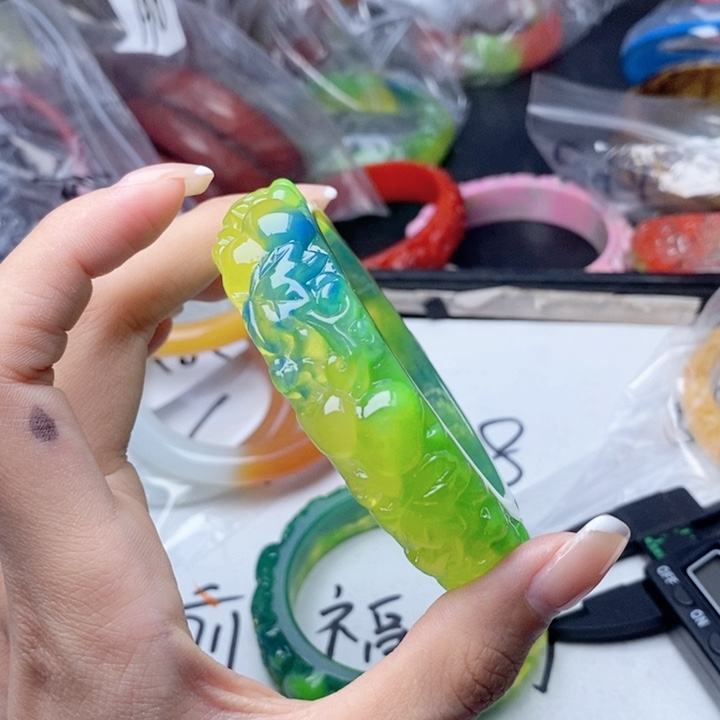 未镶嵌吊坠(不含链)蜜蜡64手镯56圈口