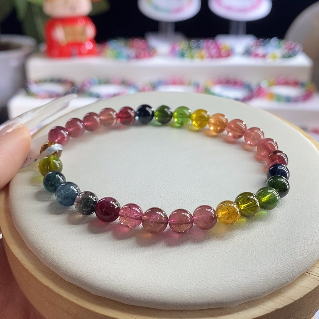 未镶嵌手链碧玺浓艳