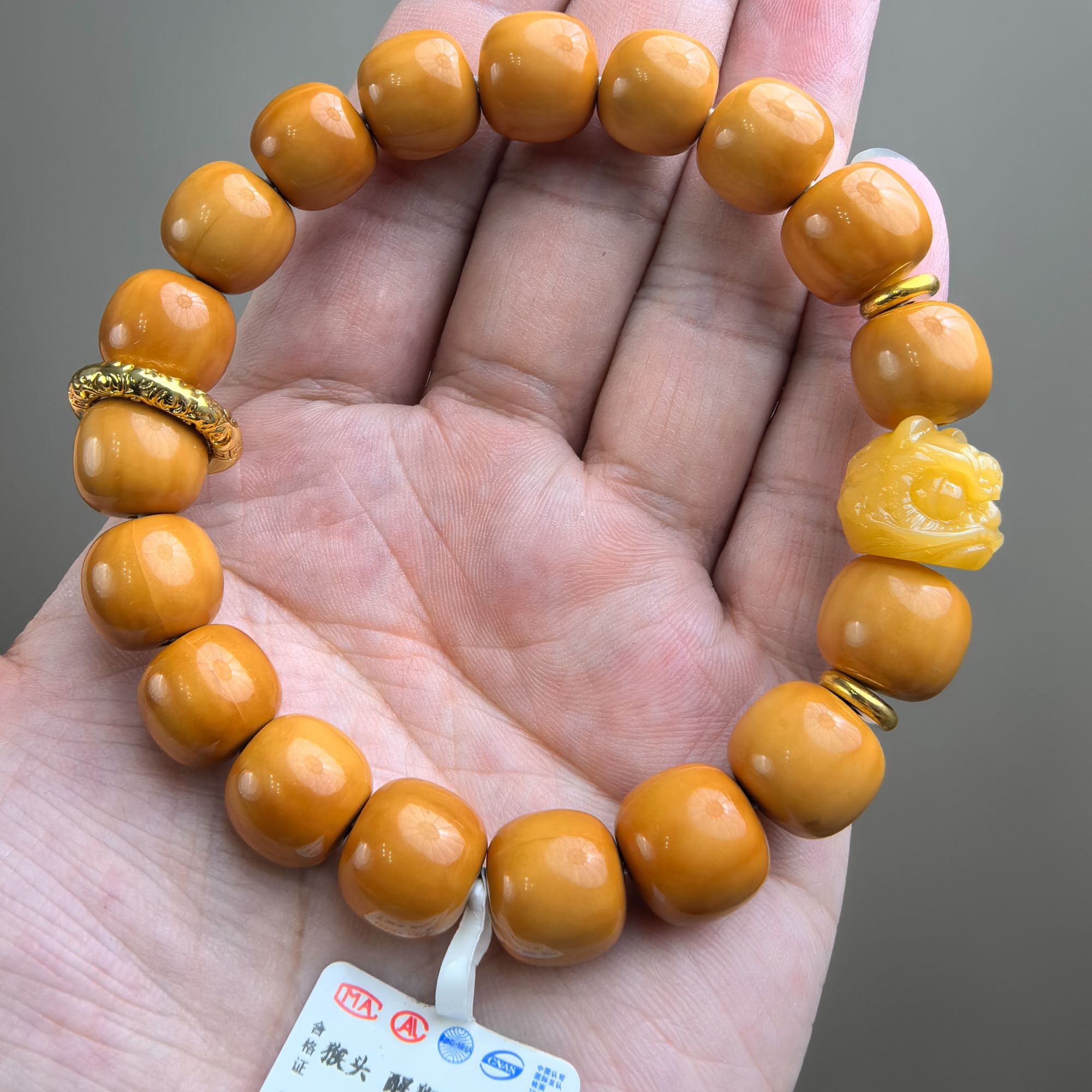 MA8642单圈醒狮猴头文玩手串（带礼盒）