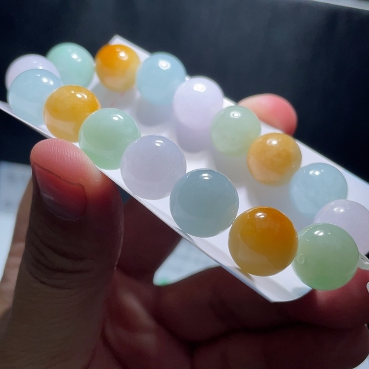 定制翡翠未镶嵌翡翠卡12+