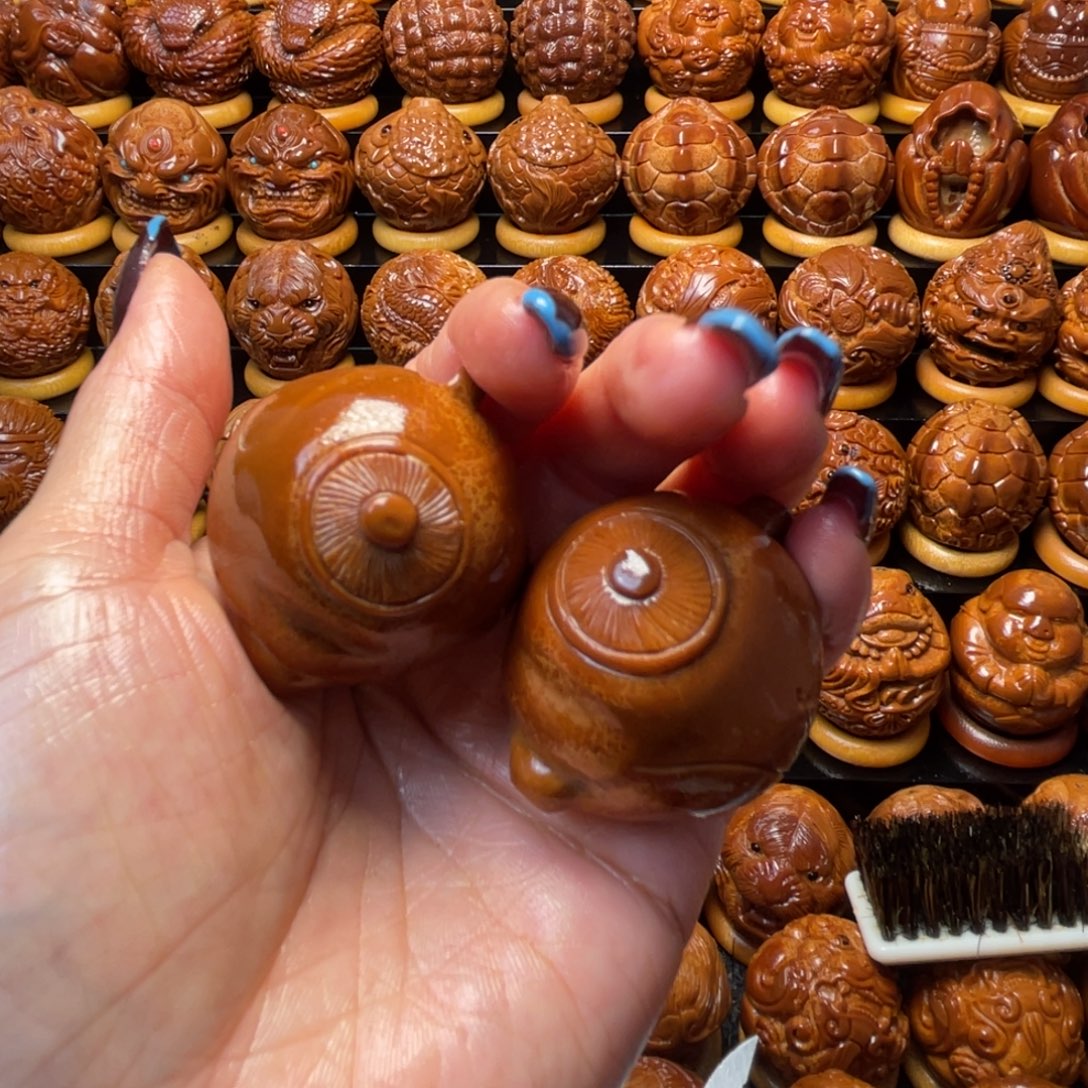 橄榄核把件橄榄球