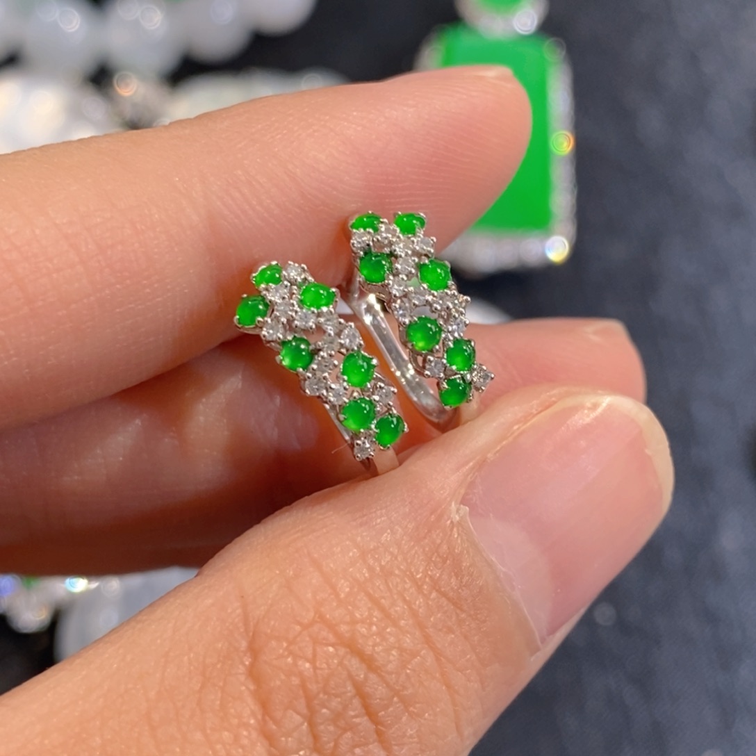 翡翠18K金镶嵌耳饰天然缅甸A货翡翠