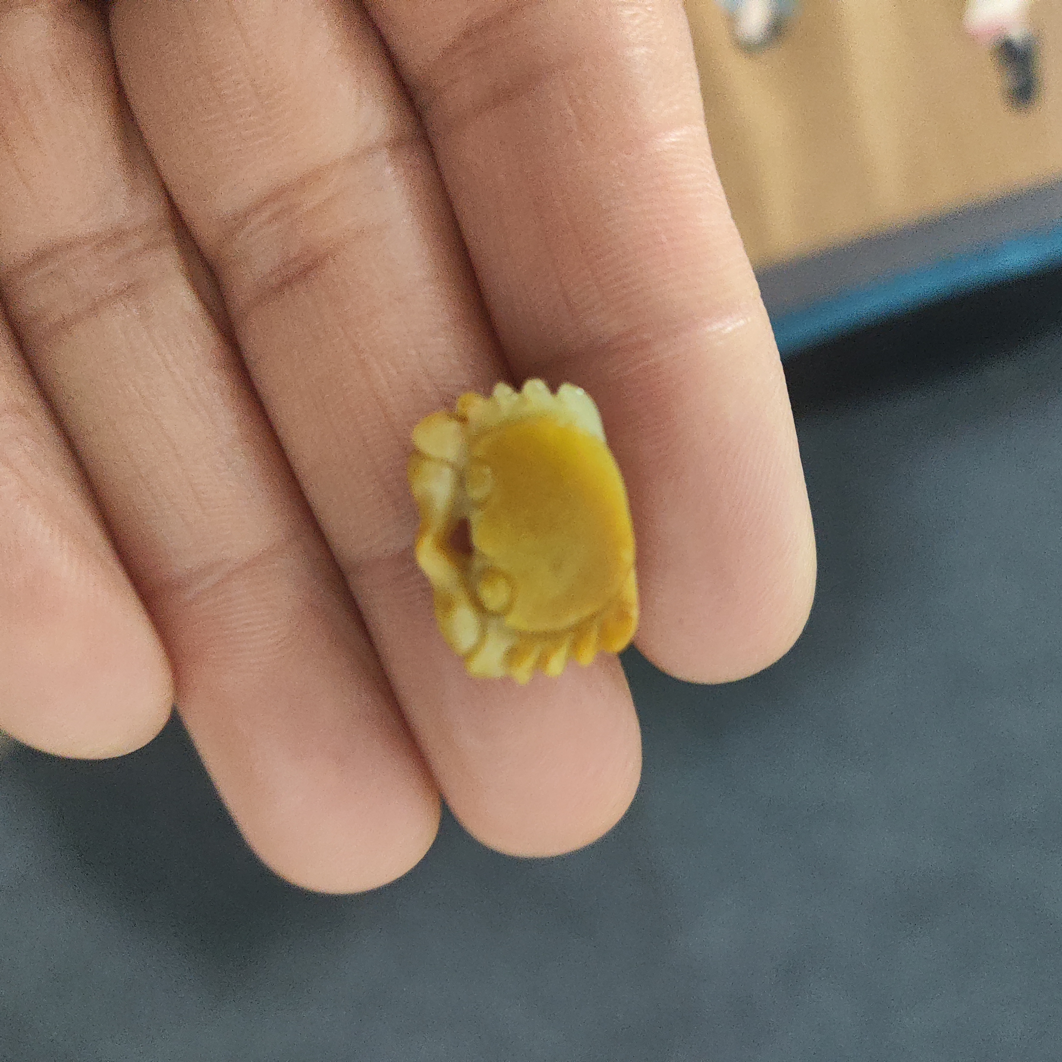 新疆和田玉小螃蟹