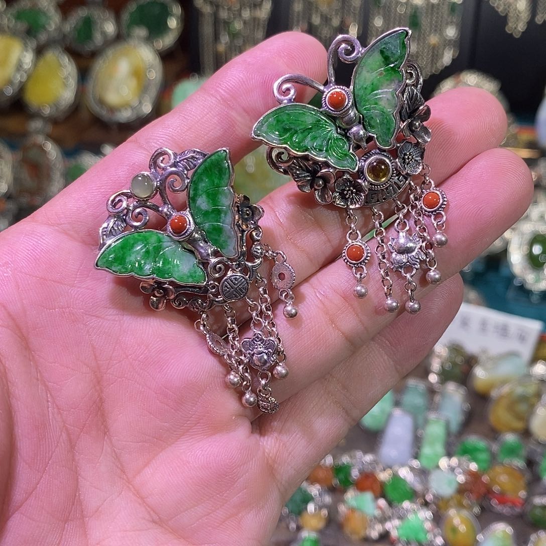 翡翠戒指银S925镶嵌蝴蝶戒指