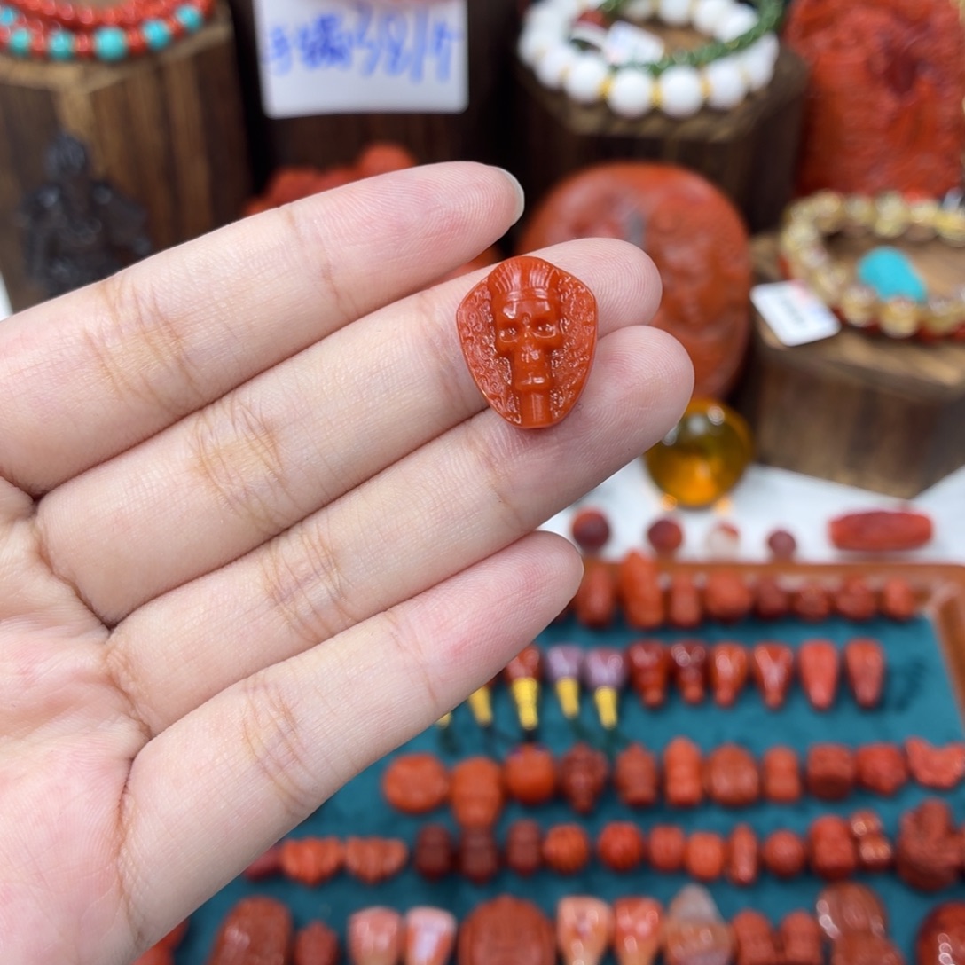 未镶嵌配饰南红玛瑙南红刺骨背云