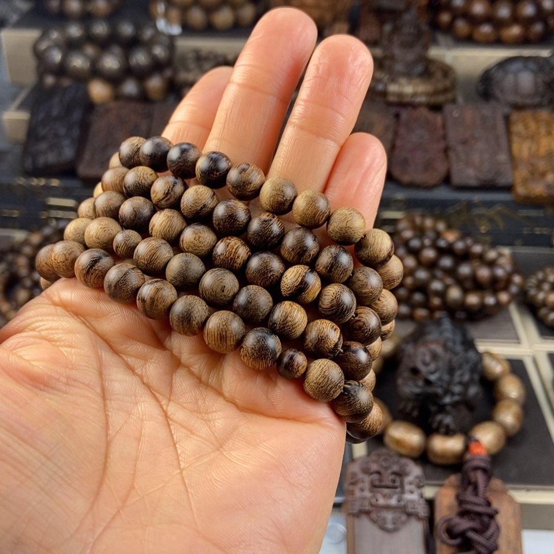 沉香手串西***者越南芽庄白棋虎斑留疤