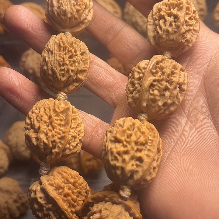 ****心文玩核桃吊坠27荔枝纹…………