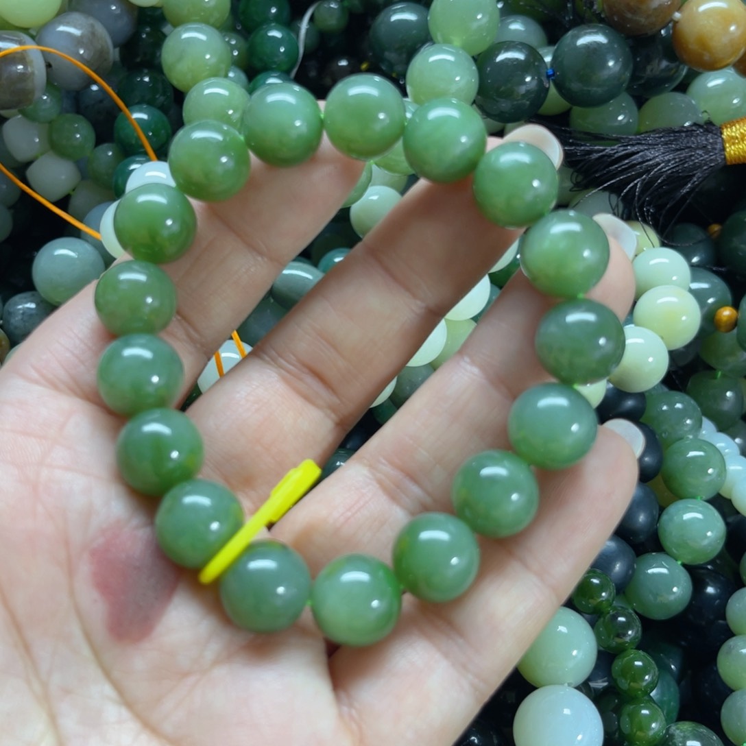 和田玉手链未镶嵌