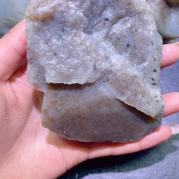 和田玉未镶嵌珠宝半成品