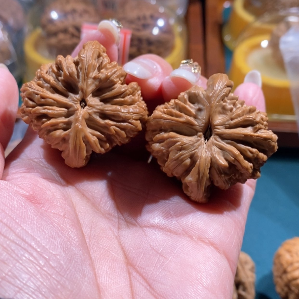 【闪购商品】文玩核桃吊坠大*仁hutouwang