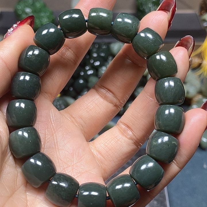 和田玉手串未镶嵌