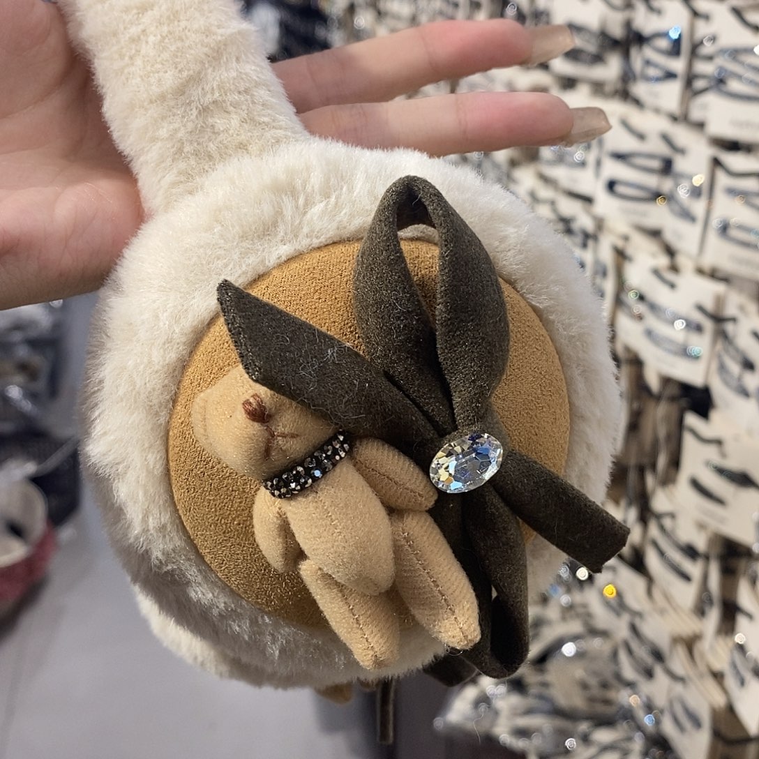 布艺铁合金小熊耳包