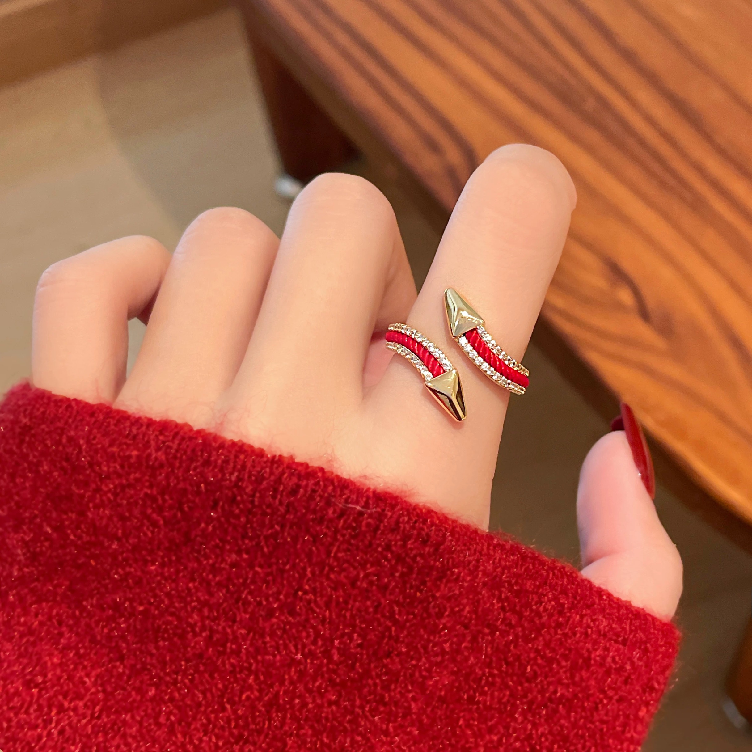 铜合金合成锆石戒指 轻奢蛇个性食指环冷淡风小众设计戒指-2784