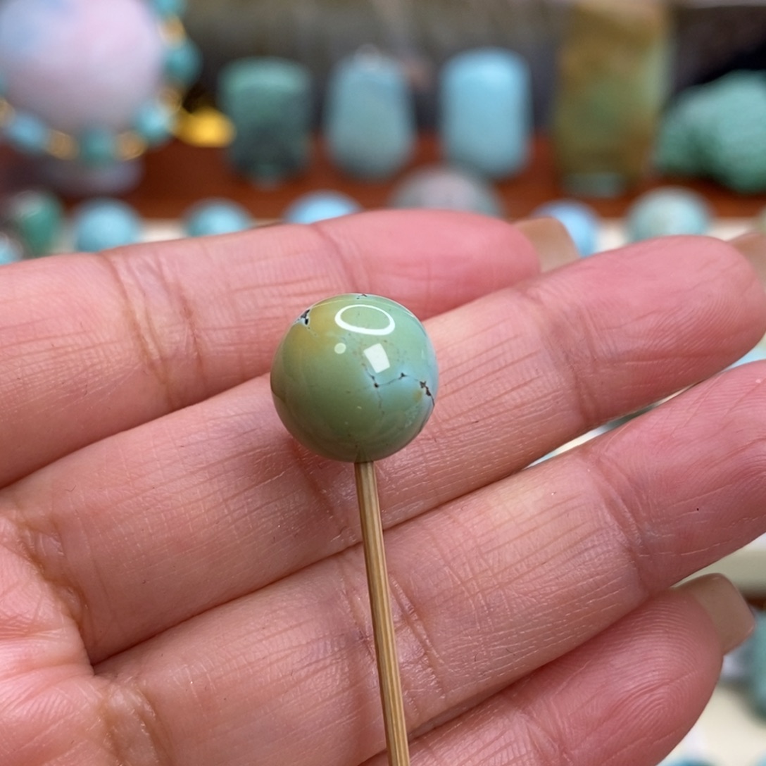 绿松石未镶嵌珠宝奇石11.2