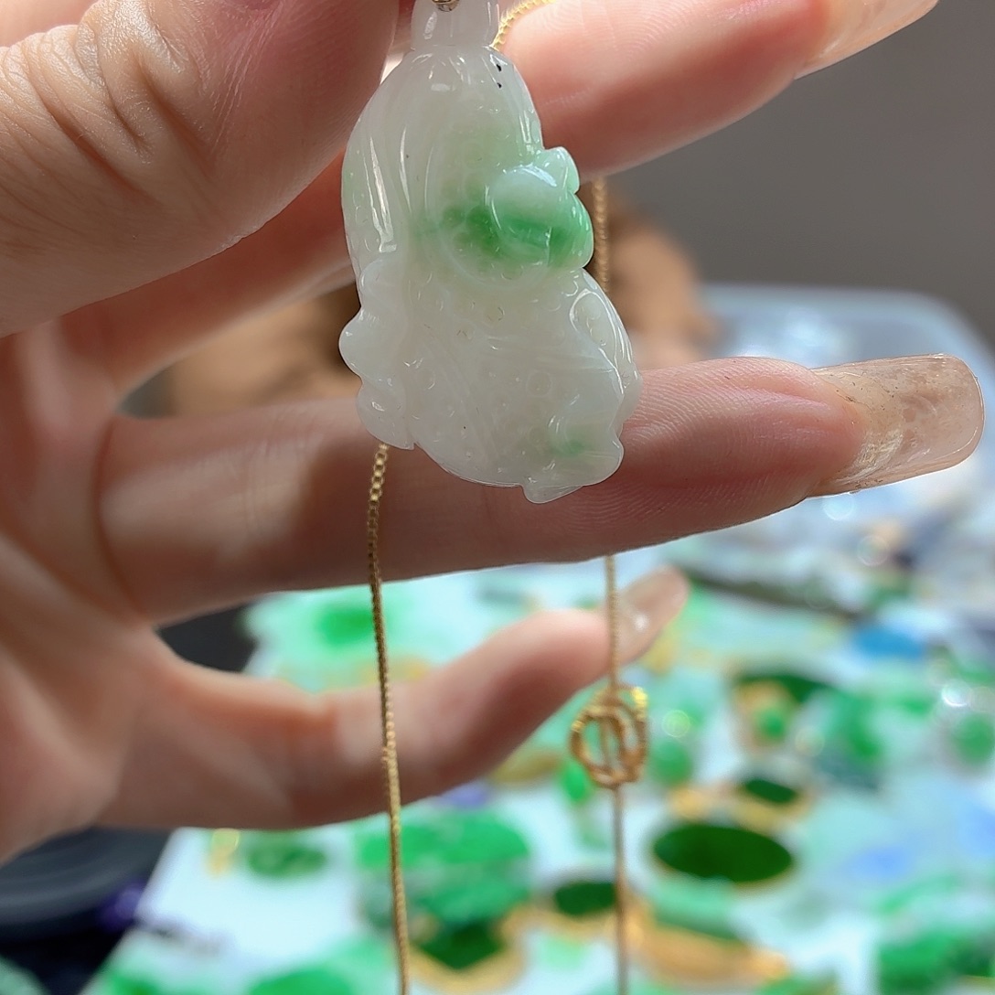 颈饰未镶嵌翡翠翡翠