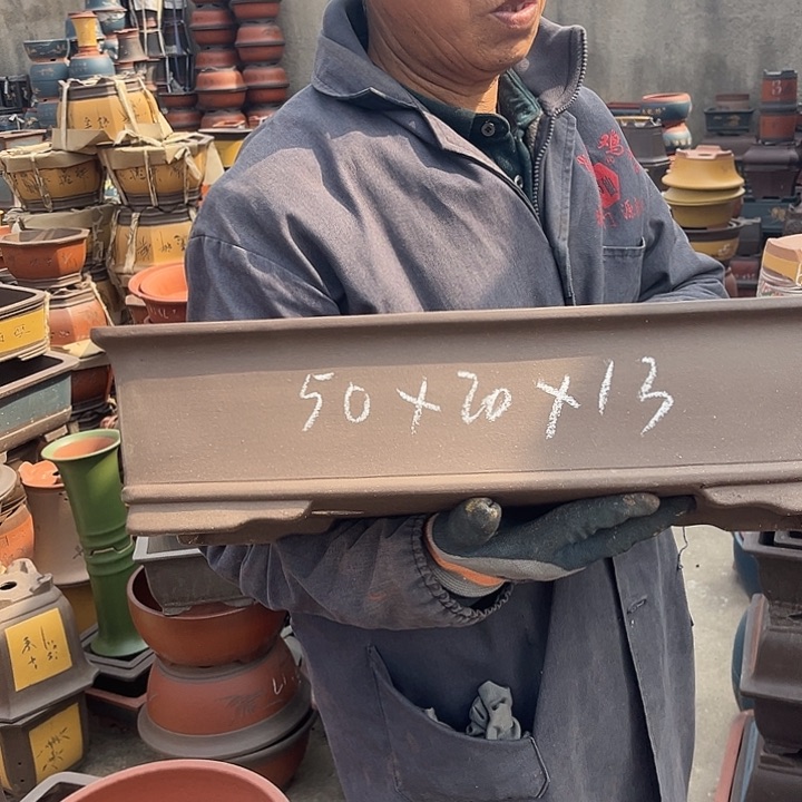 紫砂紫砂花盆和小