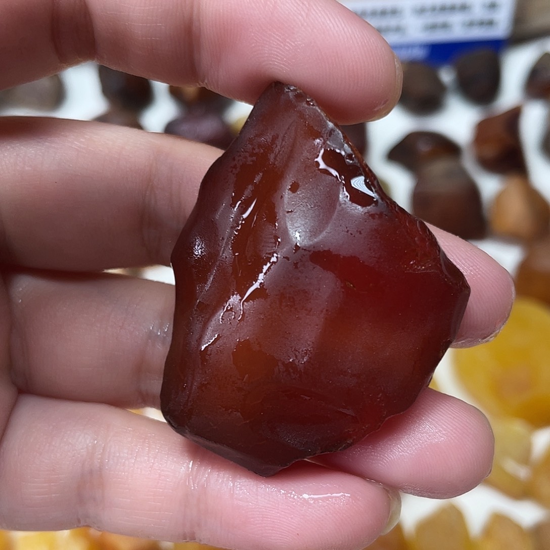 定制琥珀未镶嵌原矿琥珀