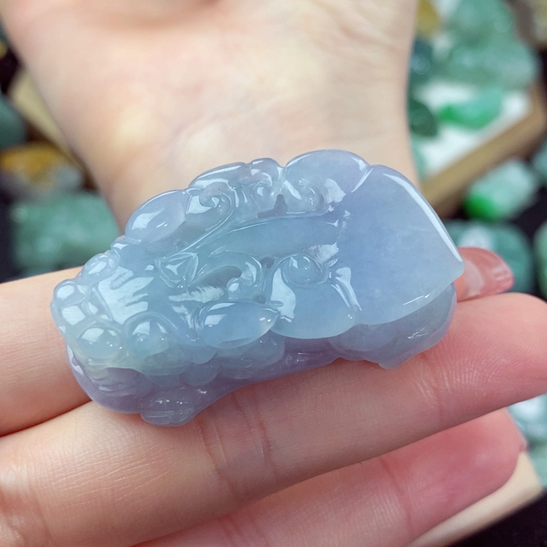 翡翠颈饰未镶嵌天然