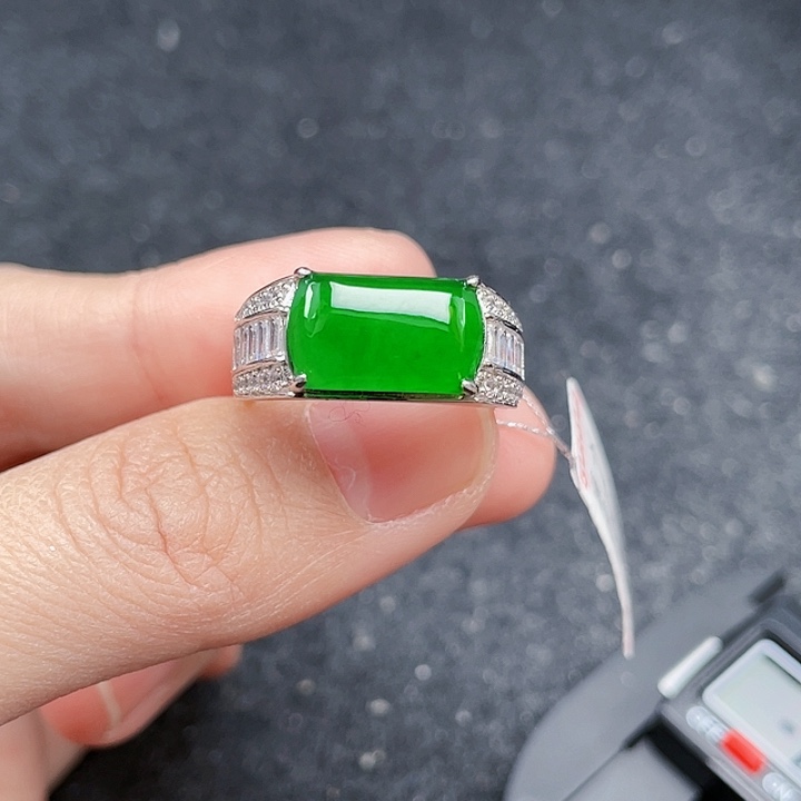 翡翠戒指银S925镶嵌天然a货翡翠没运费险2861