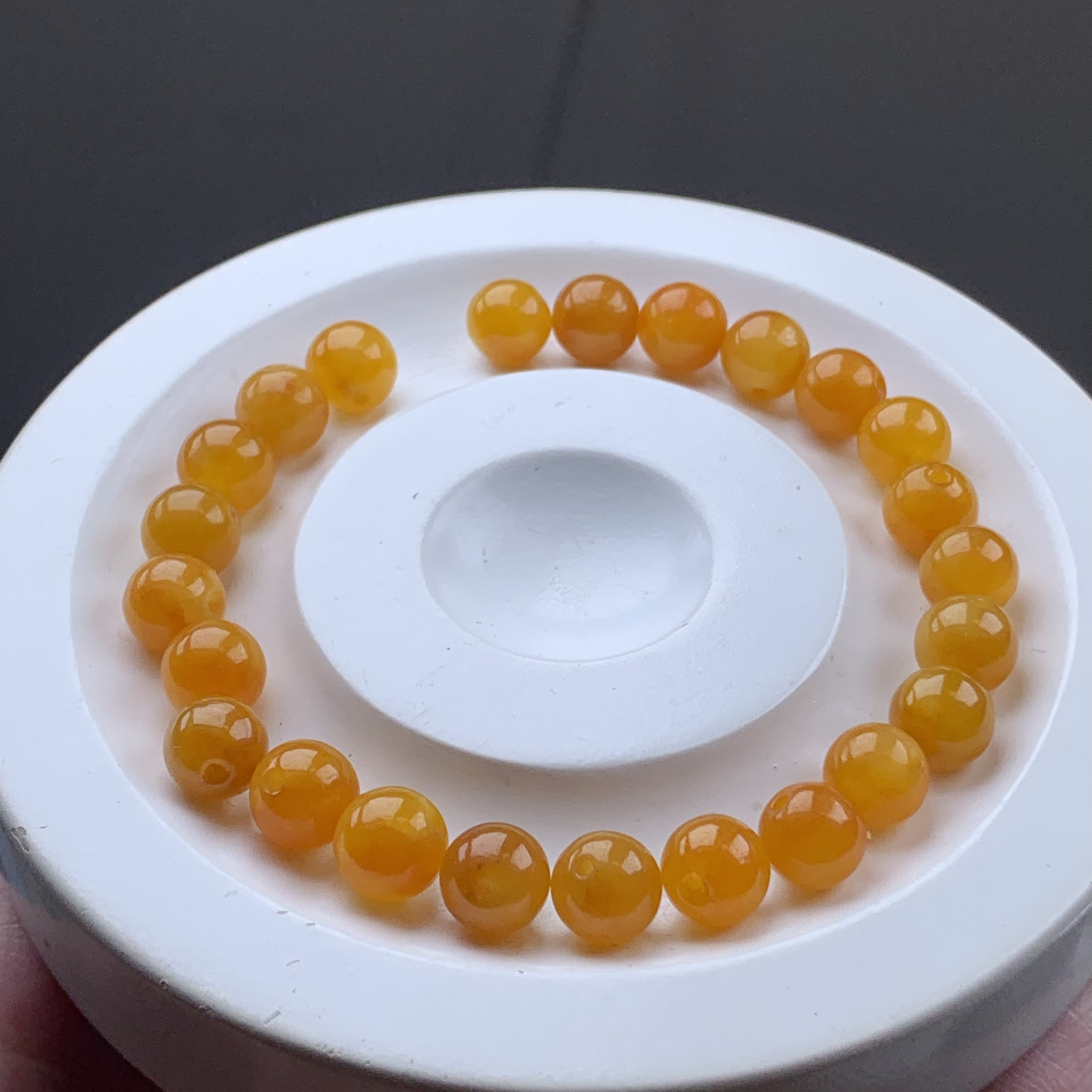 天然缅甸翡翠A货 卡8mm黄珠 多样性发货其一